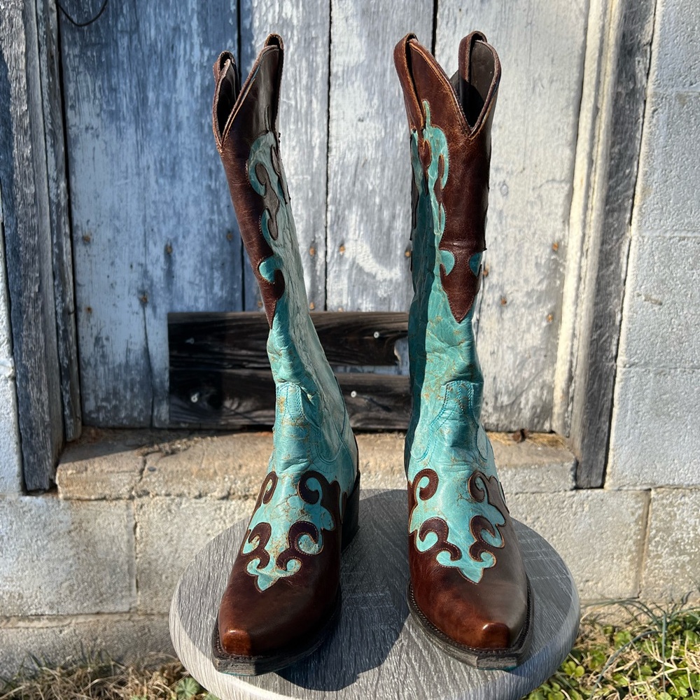 Lane Boots    NWOT or Box   Turquoise and Mahogany “Dawson”   Never Worn